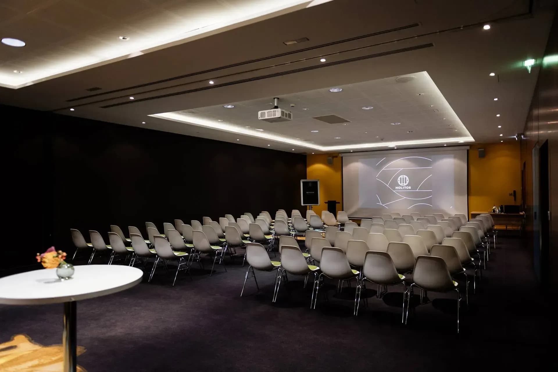How Much Does a Meeting Room in New York City Cost?