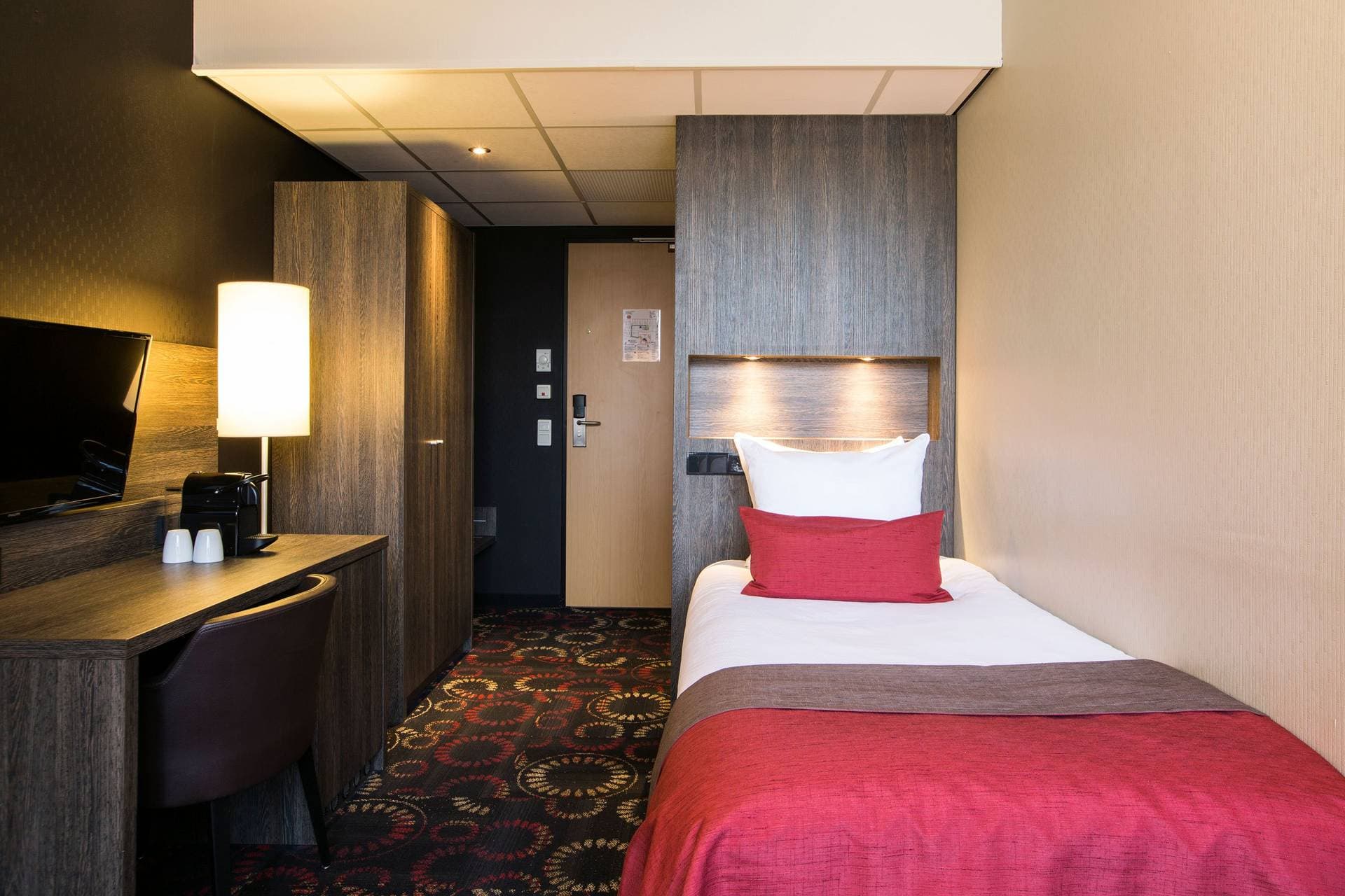 Crown Hotel Eindhoven Centre
