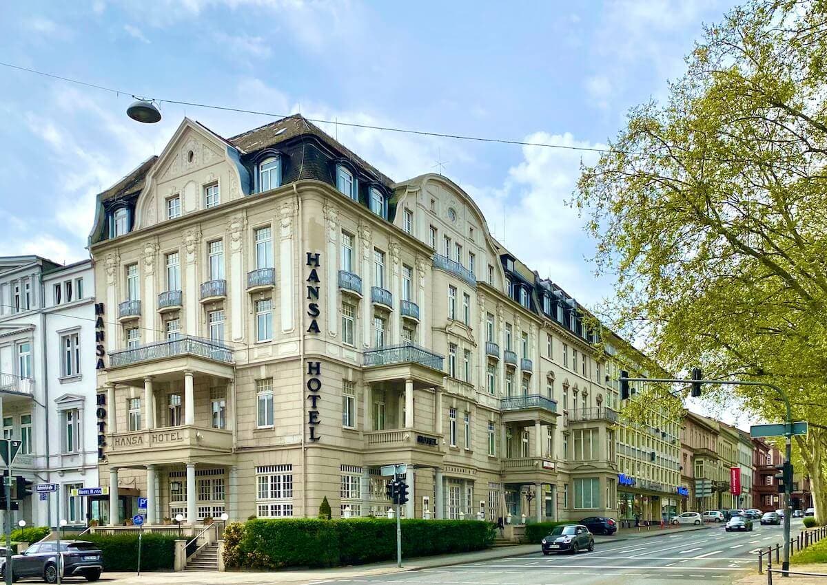 Star-Apart Hansa Hotel