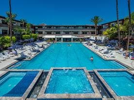 San Nicolas Hotel & Casino