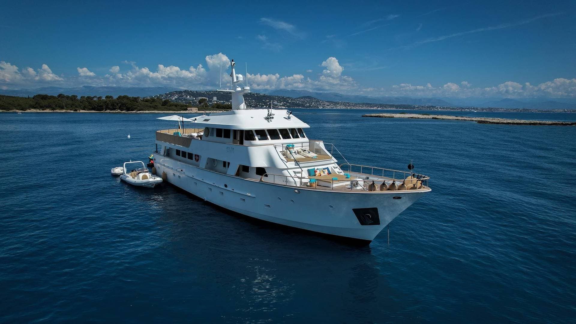 EVA Yacht for Charter