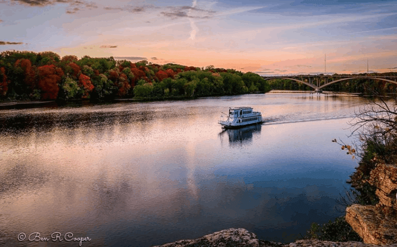 Paradise Charter Cruises and Minneapolis Queen