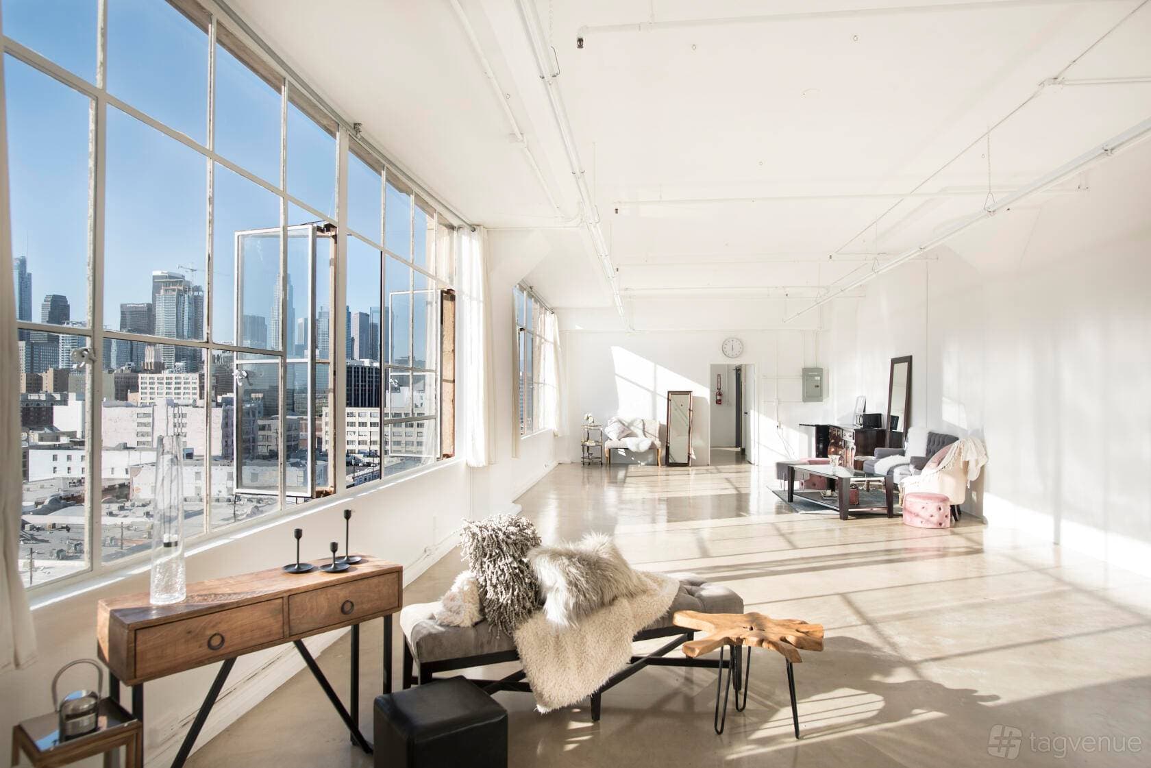 Skyline SUITE