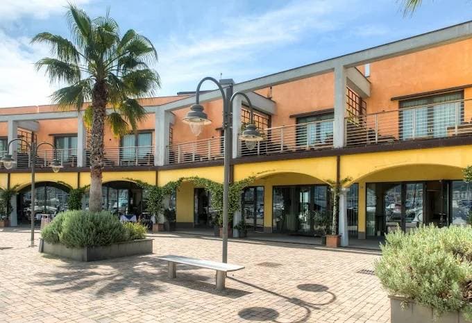 Marina Place Boutique Hotel