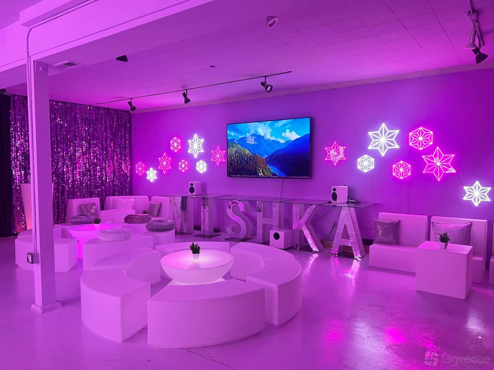 The Lounge at MISHKA