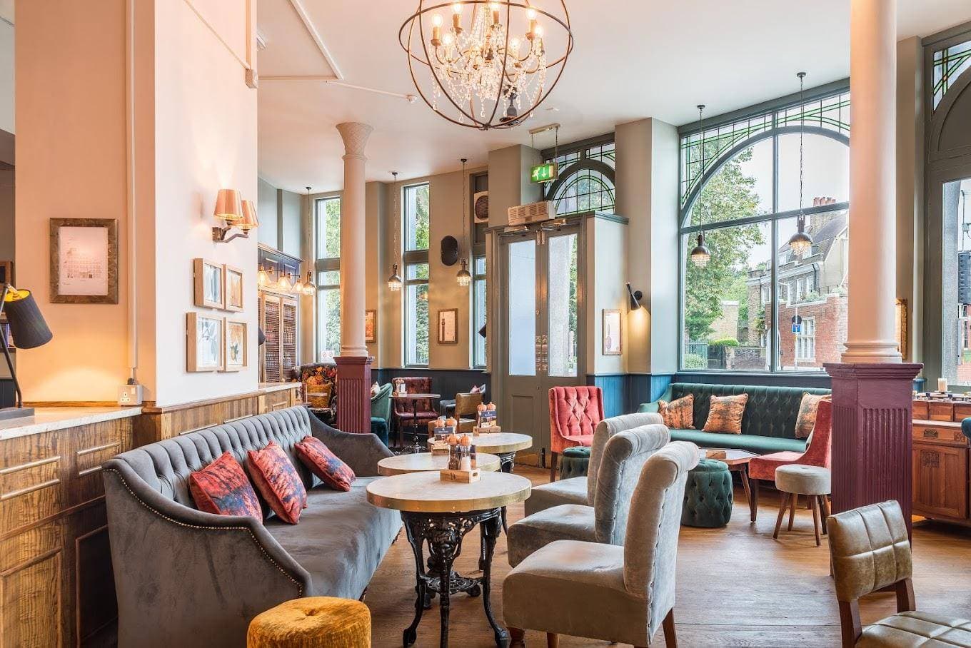 Kings Arms Pub