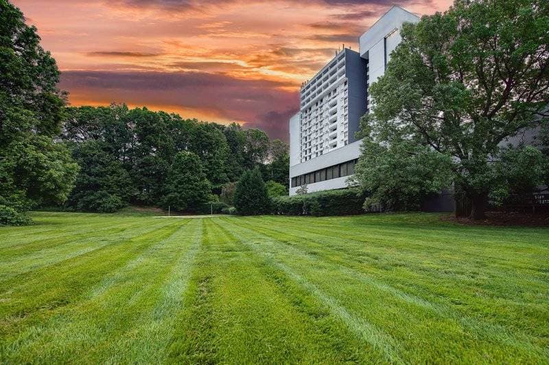 Sonesta Charlotte Lower South End
