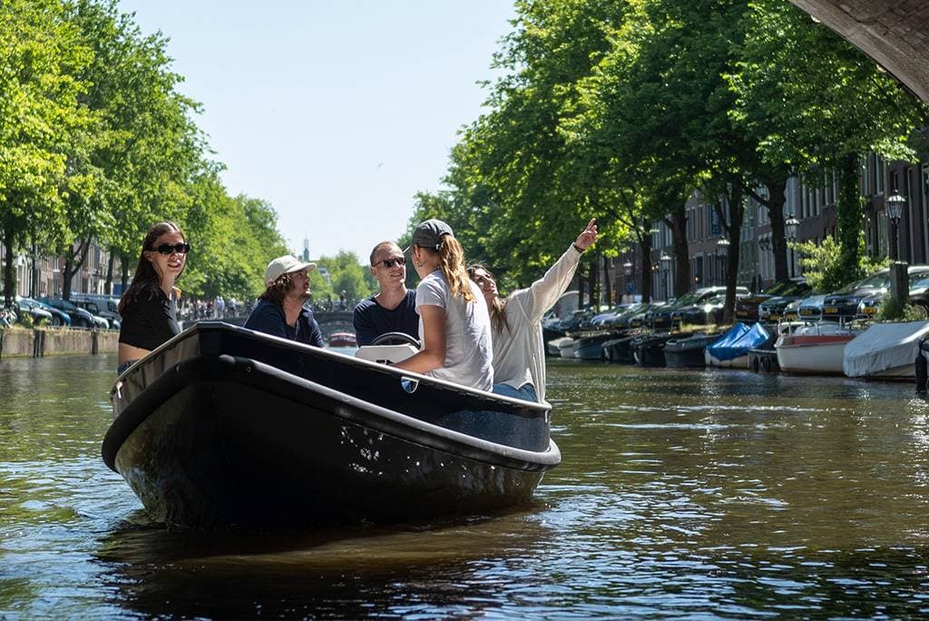 Bootverhuur Westerdoksdijk Amsterdam - Canal Motorboats