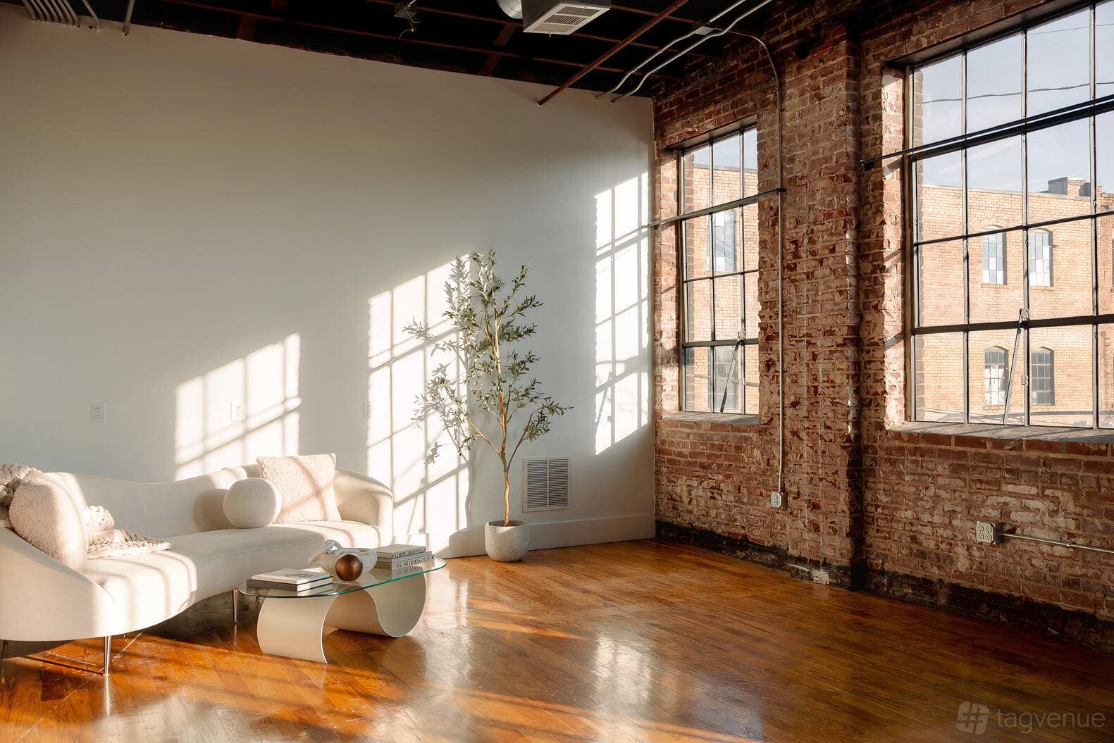 Neutral Moon Studio
