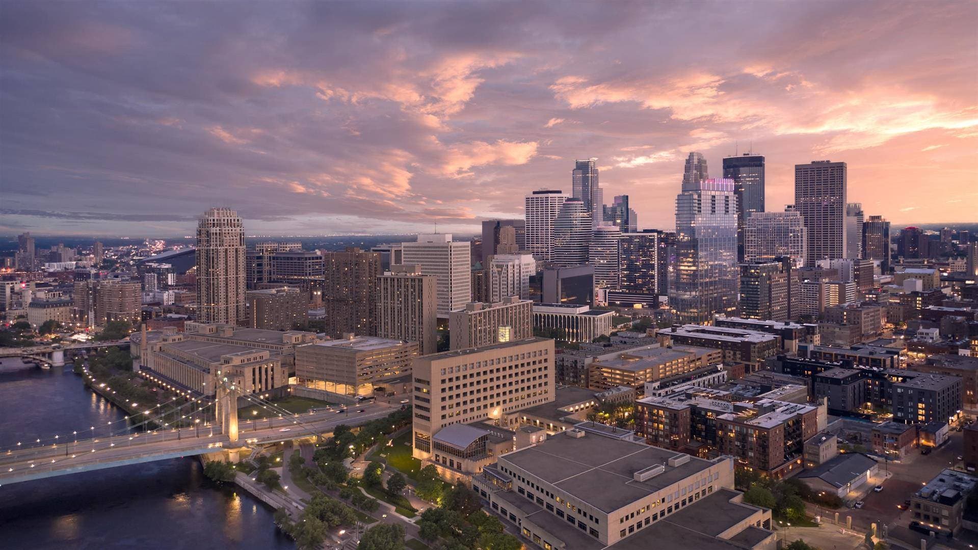 Four Seasons Hotel Minneapolis